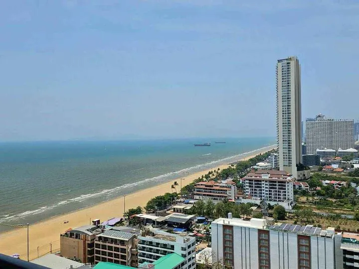 Photo from a listing at Aeras
