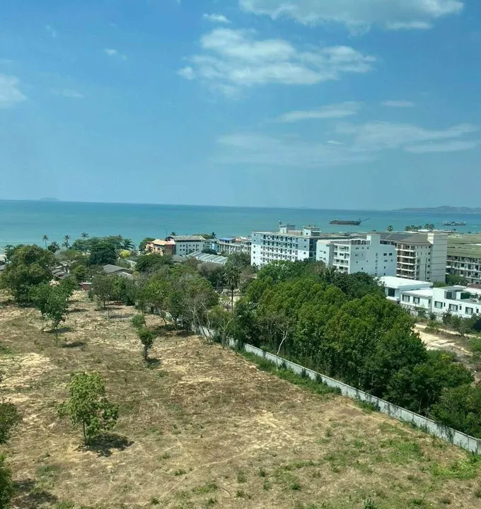 Photo from a listing at The Riviera Jomtien