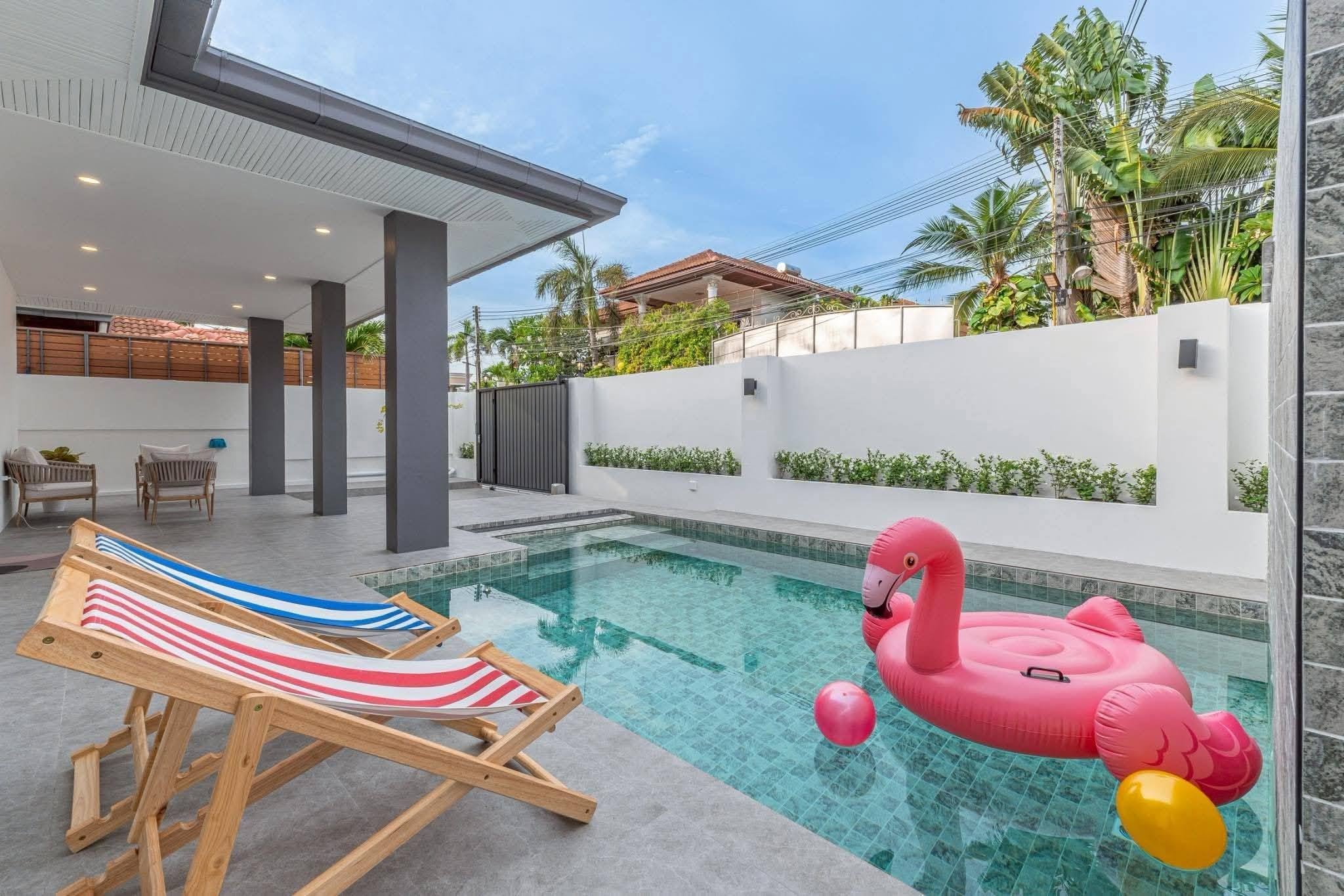 4 Bedroom Villa for sale at Mongkorn Village