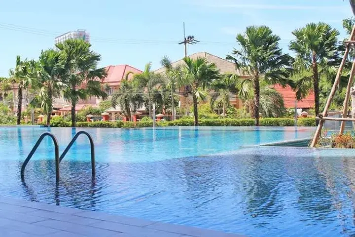 1 Bedroom Condo for sale at The Trust