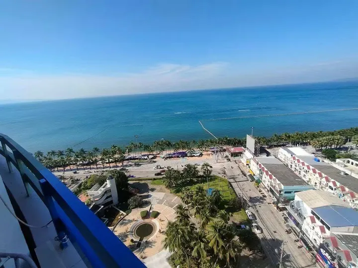 Studio for sale at Jomtien Plaza Condotel