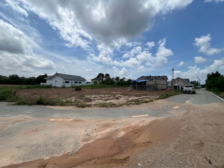 Land for sale in Mabprachan