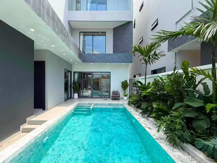 6 Bedroom Villa for sale at Vista Golden Beach