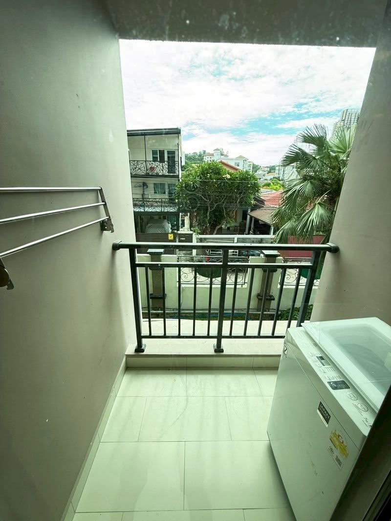 1 Bedroom Condo for rent at Arcadia Beach Continental