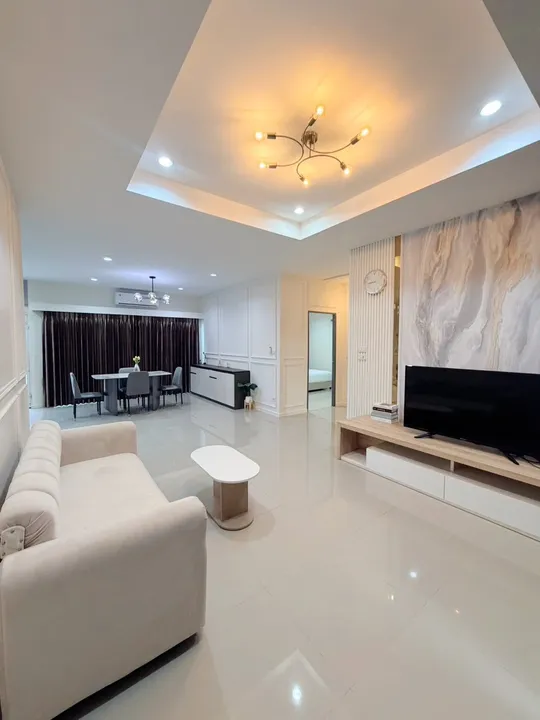 3 Bedroom House for rent at Ruean Phisa