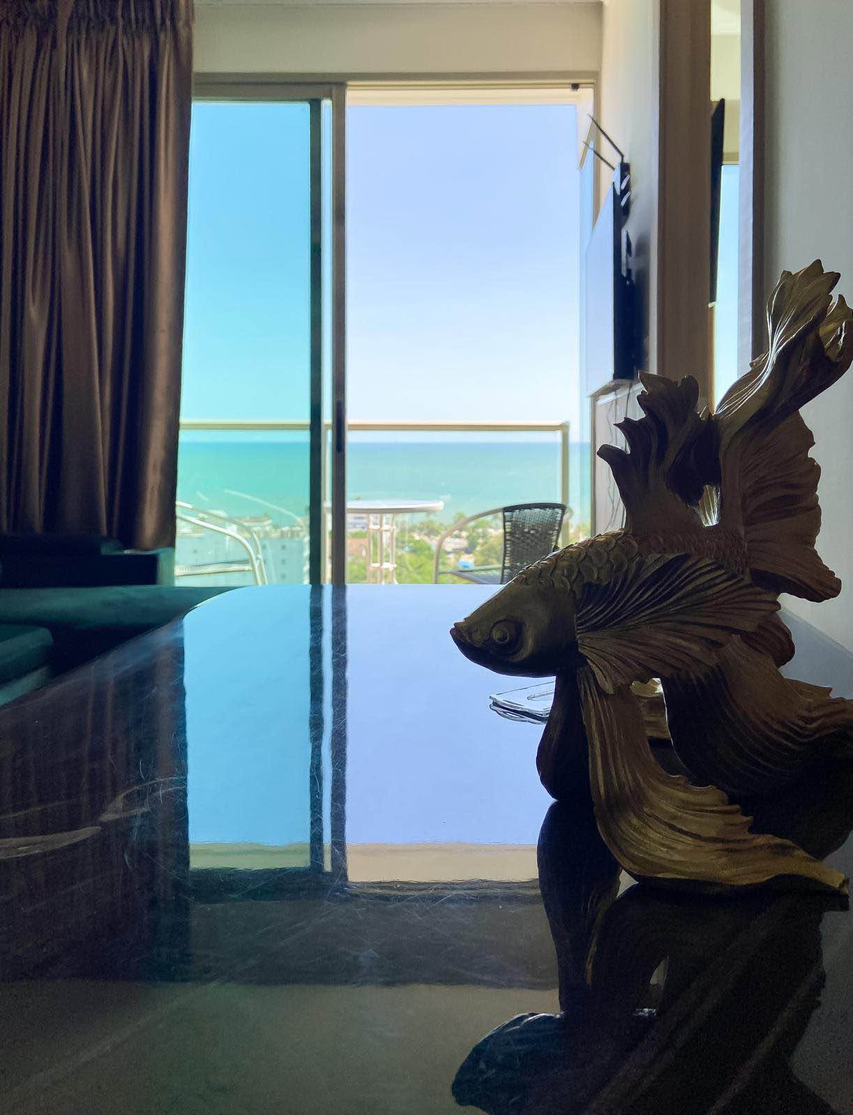 1 Bedroom Condo for sale at The Riviera Jomtien
