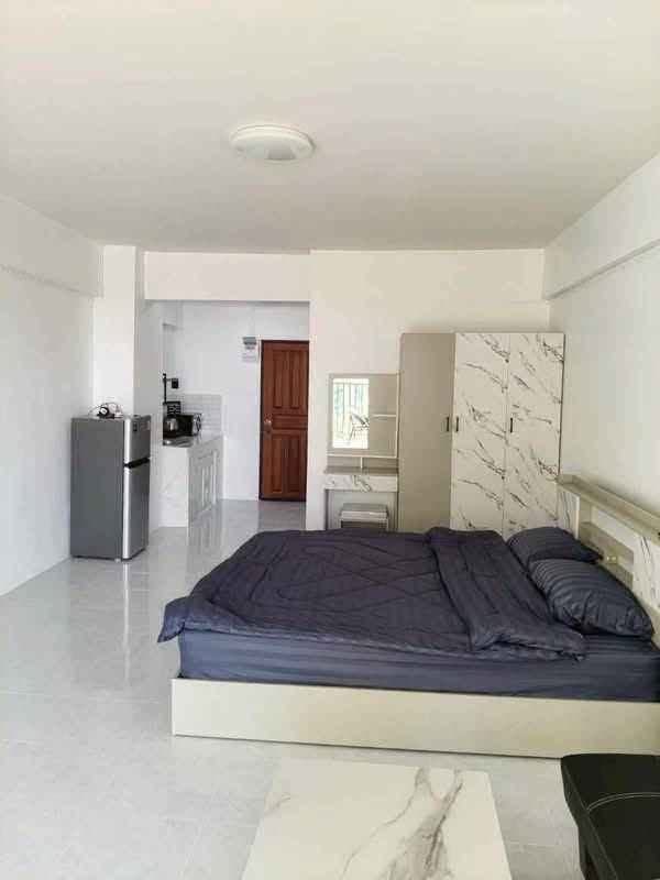 Studio for rent at Sombat Condotel