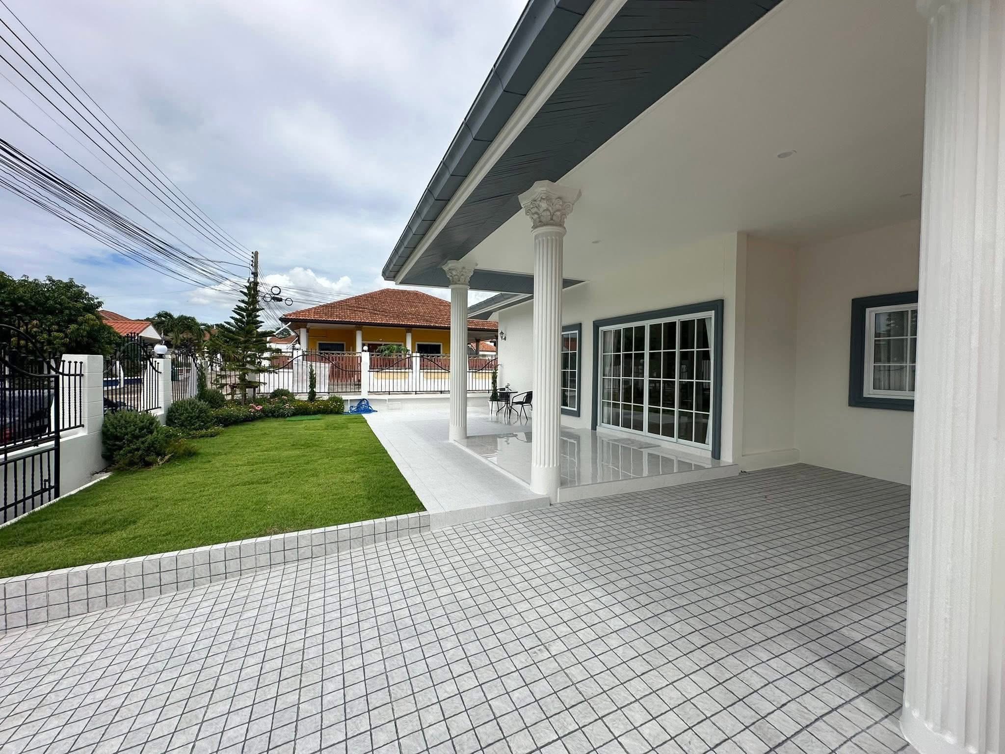 House for sale in Khao Talo