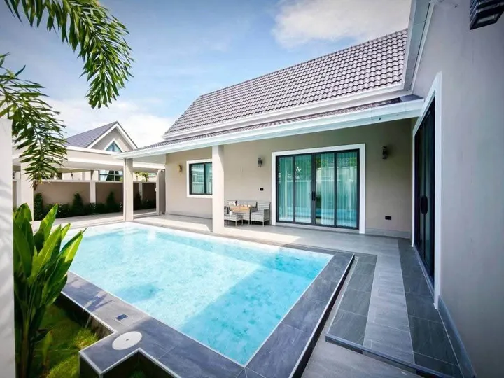 Photo from a listing at Siam Country Club