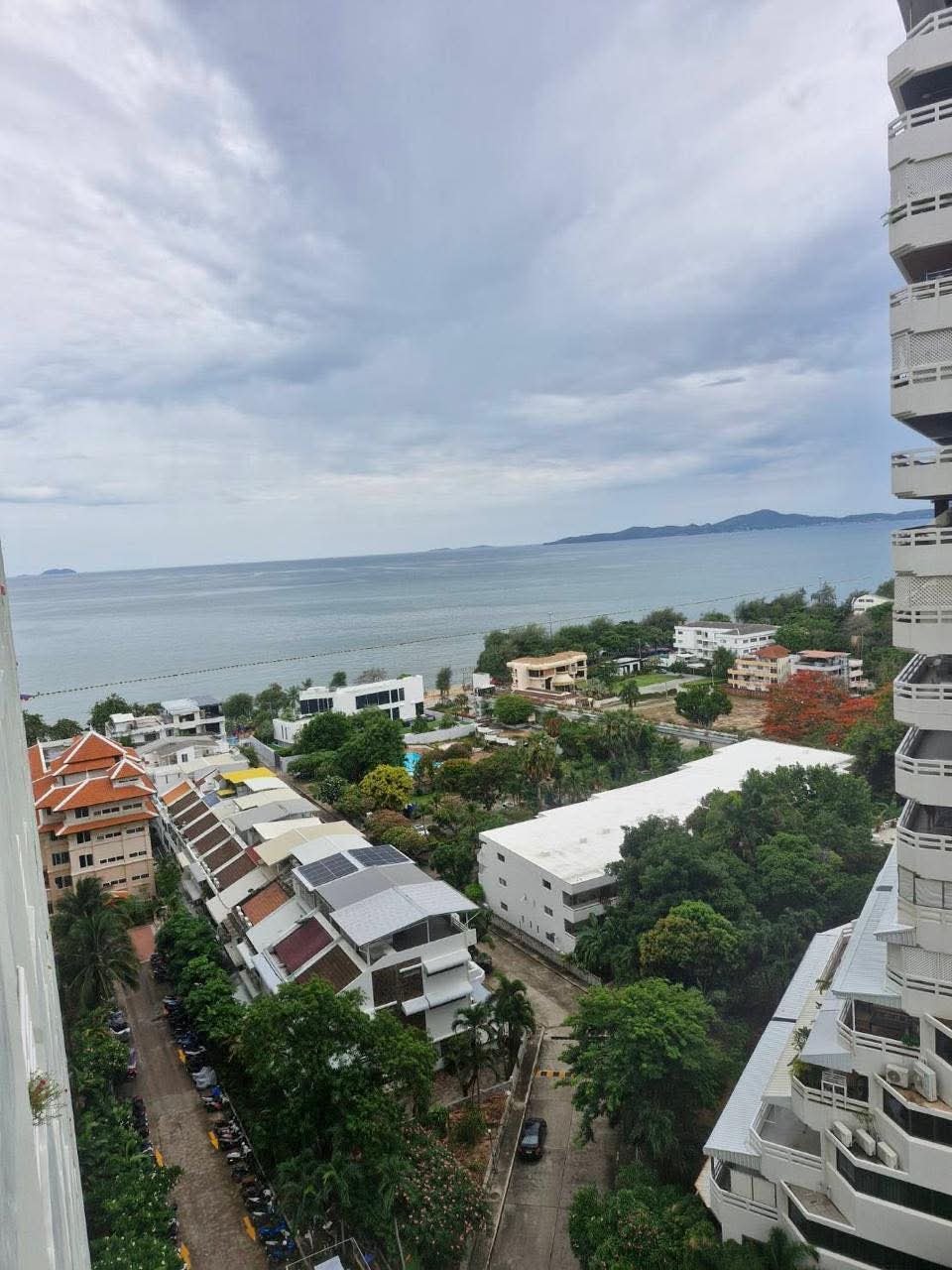 Condo for sale at View Talay 5