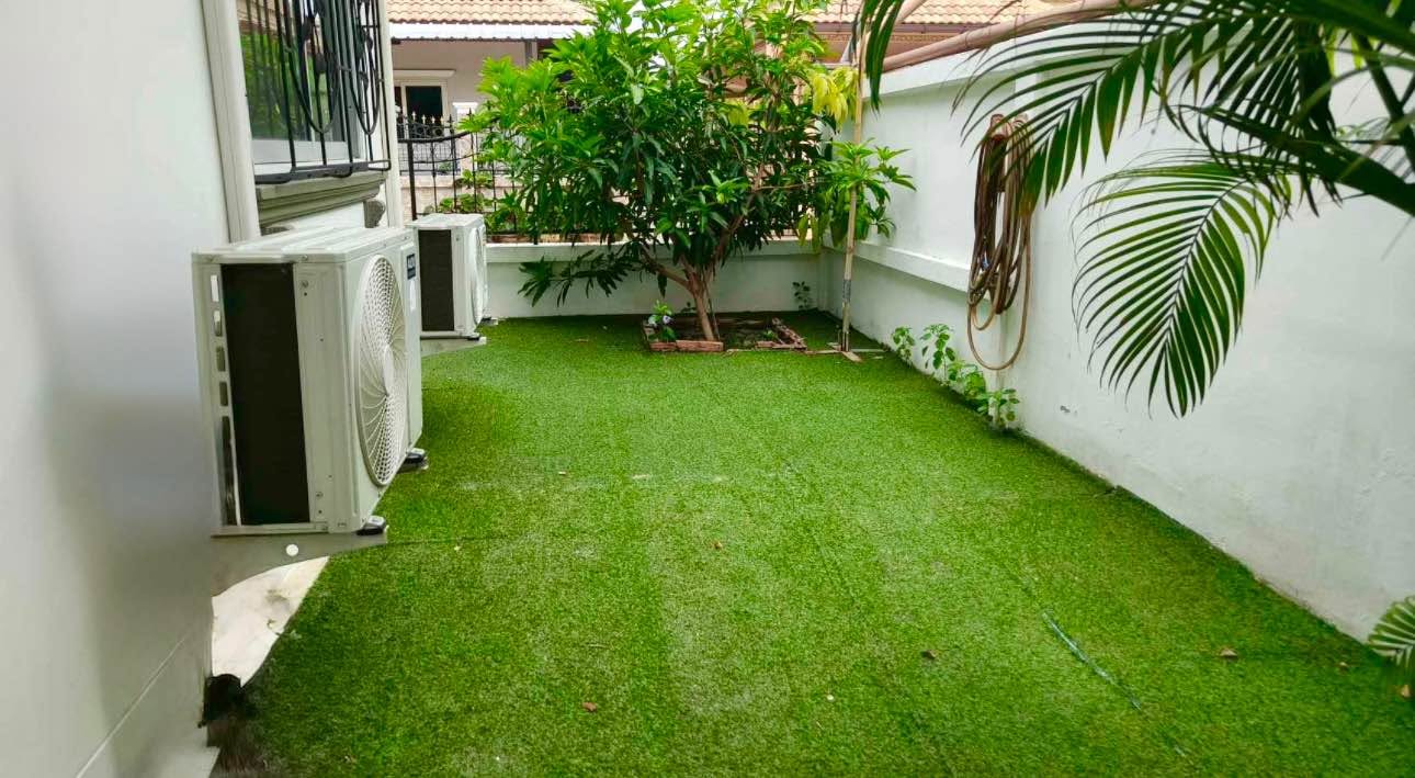 3 Bedroom House for rent at Ek Mongklon 3