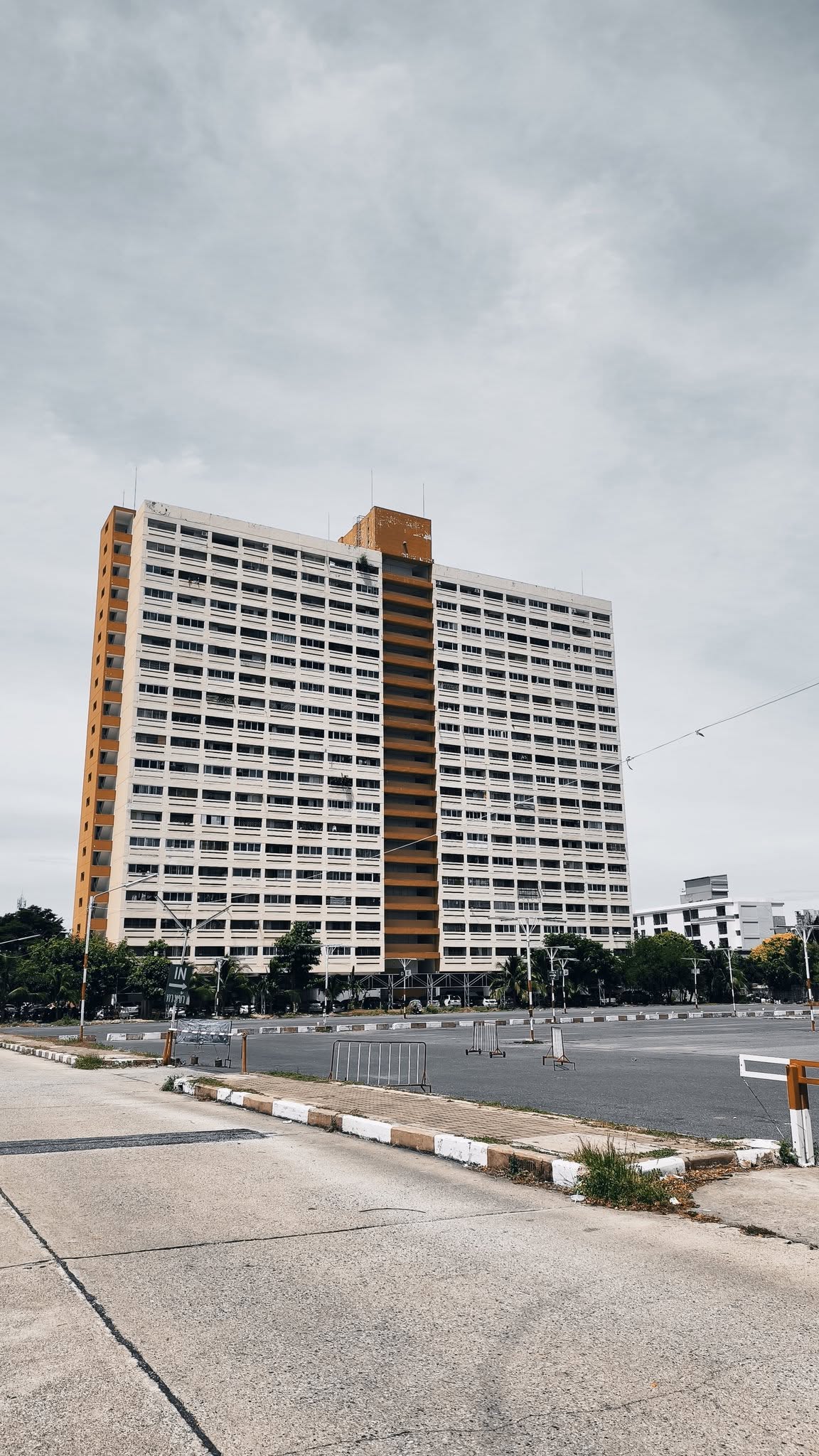 Studio for rent in Thepprasit