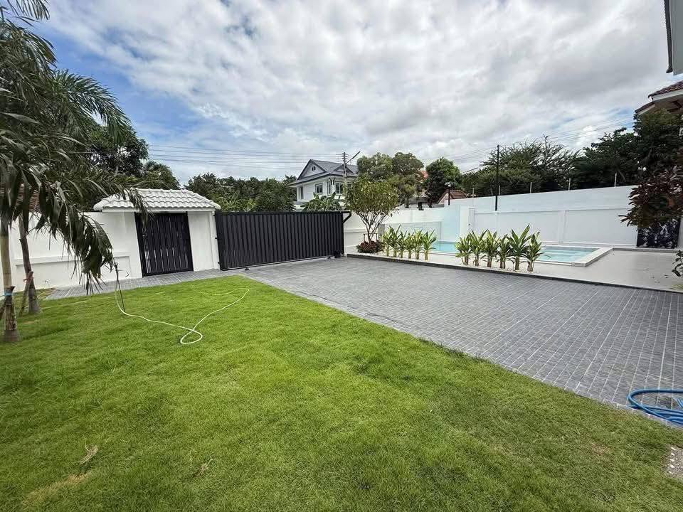 5 Bedroom House for rent in Nong Prue