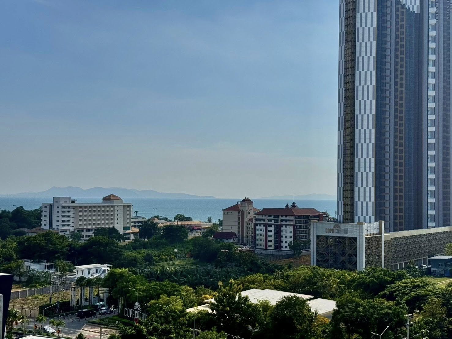 1 Bedroom Condo for rent at The Riviera Ocean Drive
