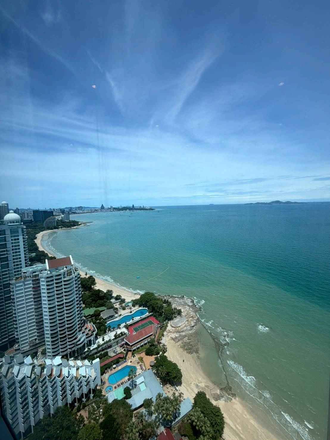 1 Bedroom Condo for sale at The Palm Wongamat