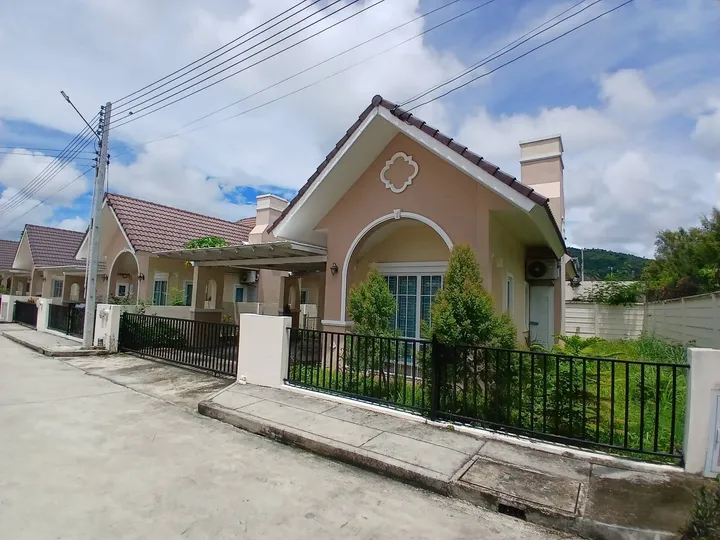 Listing photo