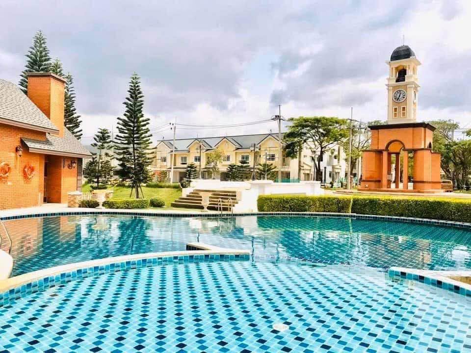 3 Bedroom Townhouse for rent in Bang Lamung