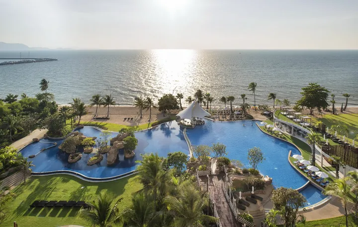 Commercial for rent at Movenpick Residence Pattaya