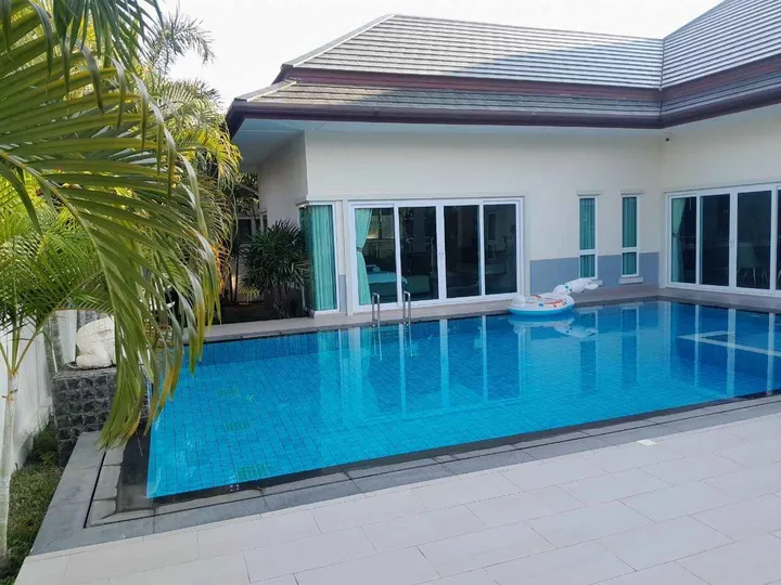 3 Bedroom Villa for rent in Bang Lamung