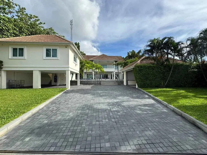 4 Bedroom Villa for rent in Mabprachan