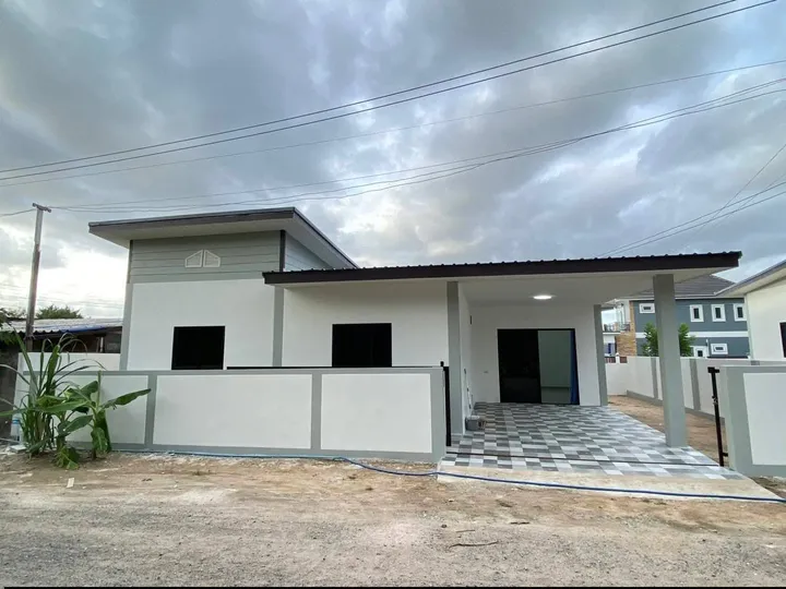 Listing photo