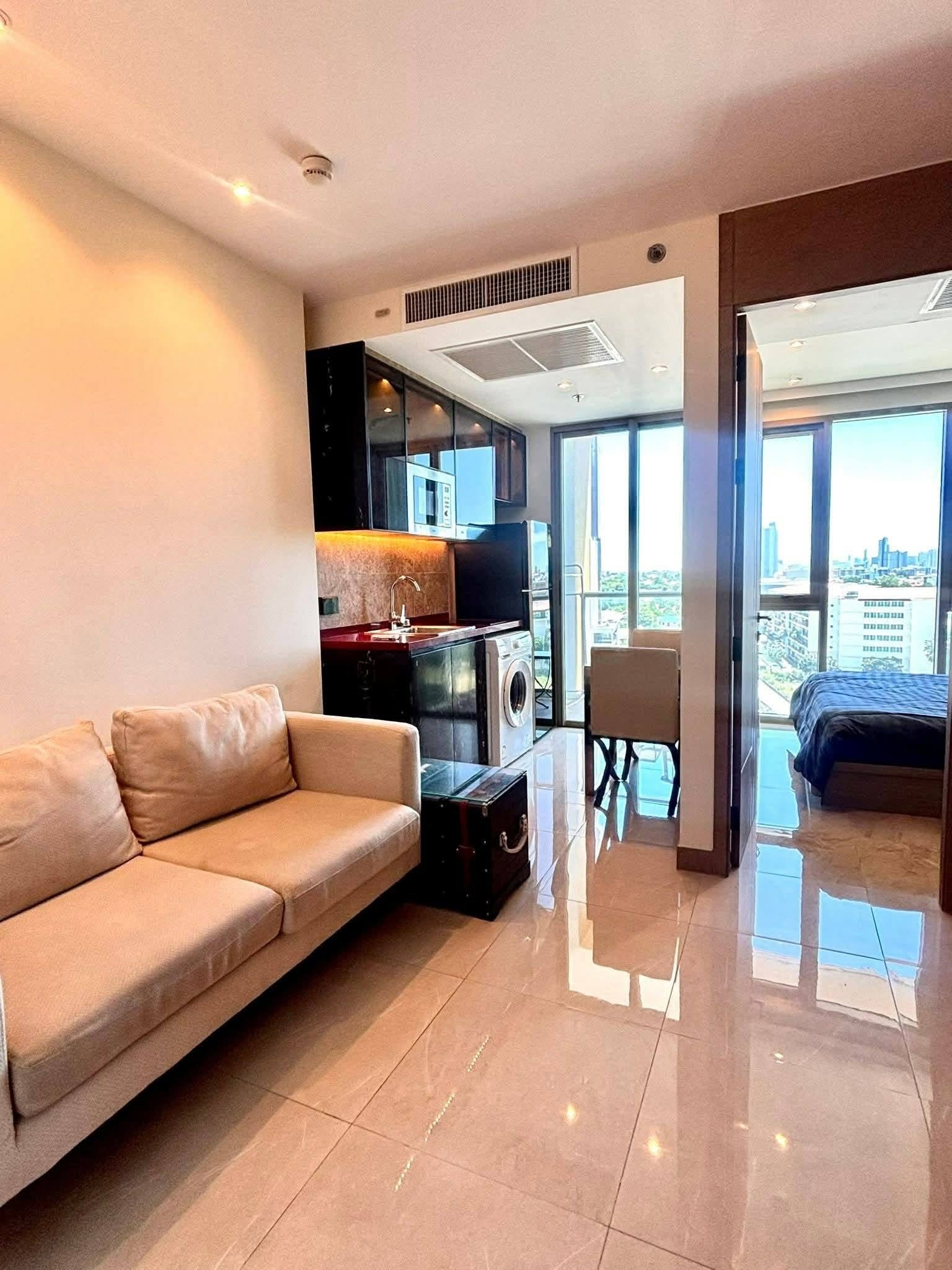 1 Bedroom Condo for rent at Rivera Ocean Drive