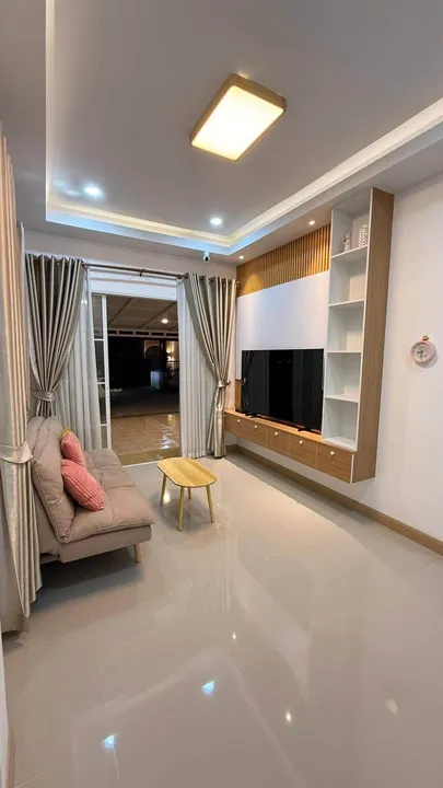 3 Bedroom House for rent in Krating Lai