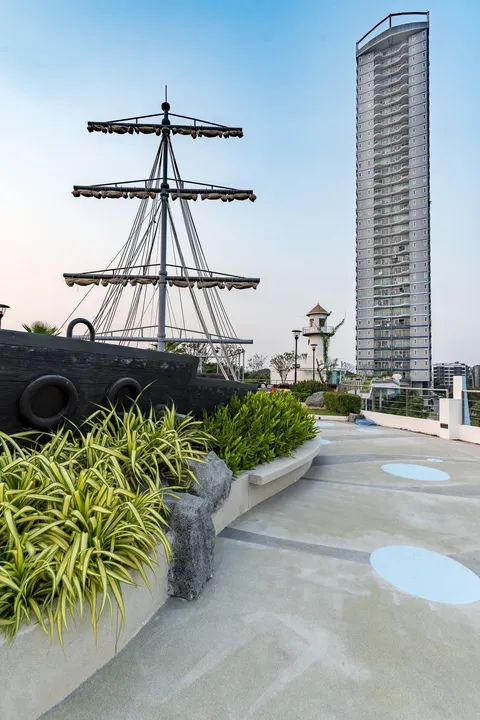 Studio for sale at Supalai Mare