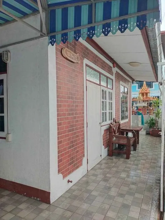 2 Bedroom House for rent in Soi Wat Tham 3