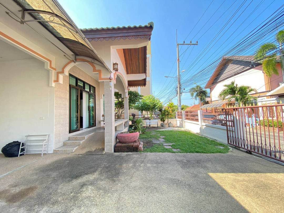 4 Bedroom House for rent in Toongklom Tanman
