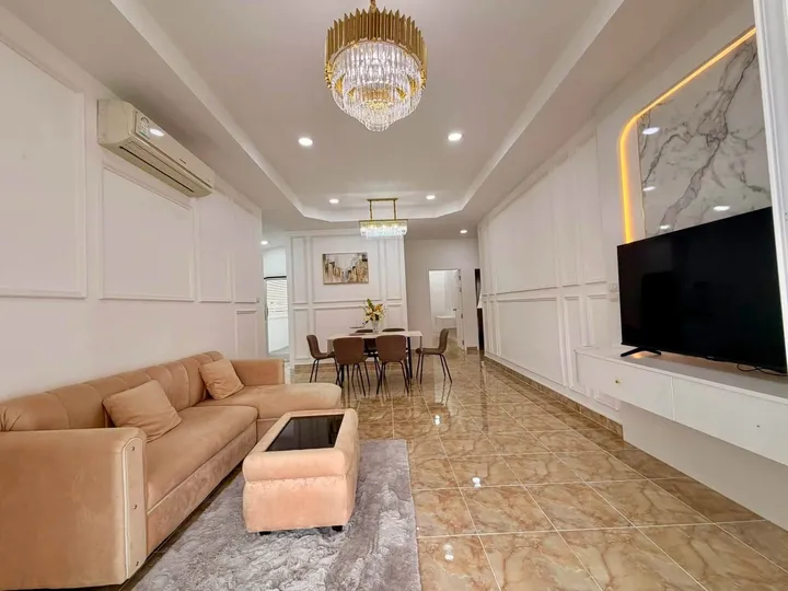 Photo from a listing at Rawiporn City Home