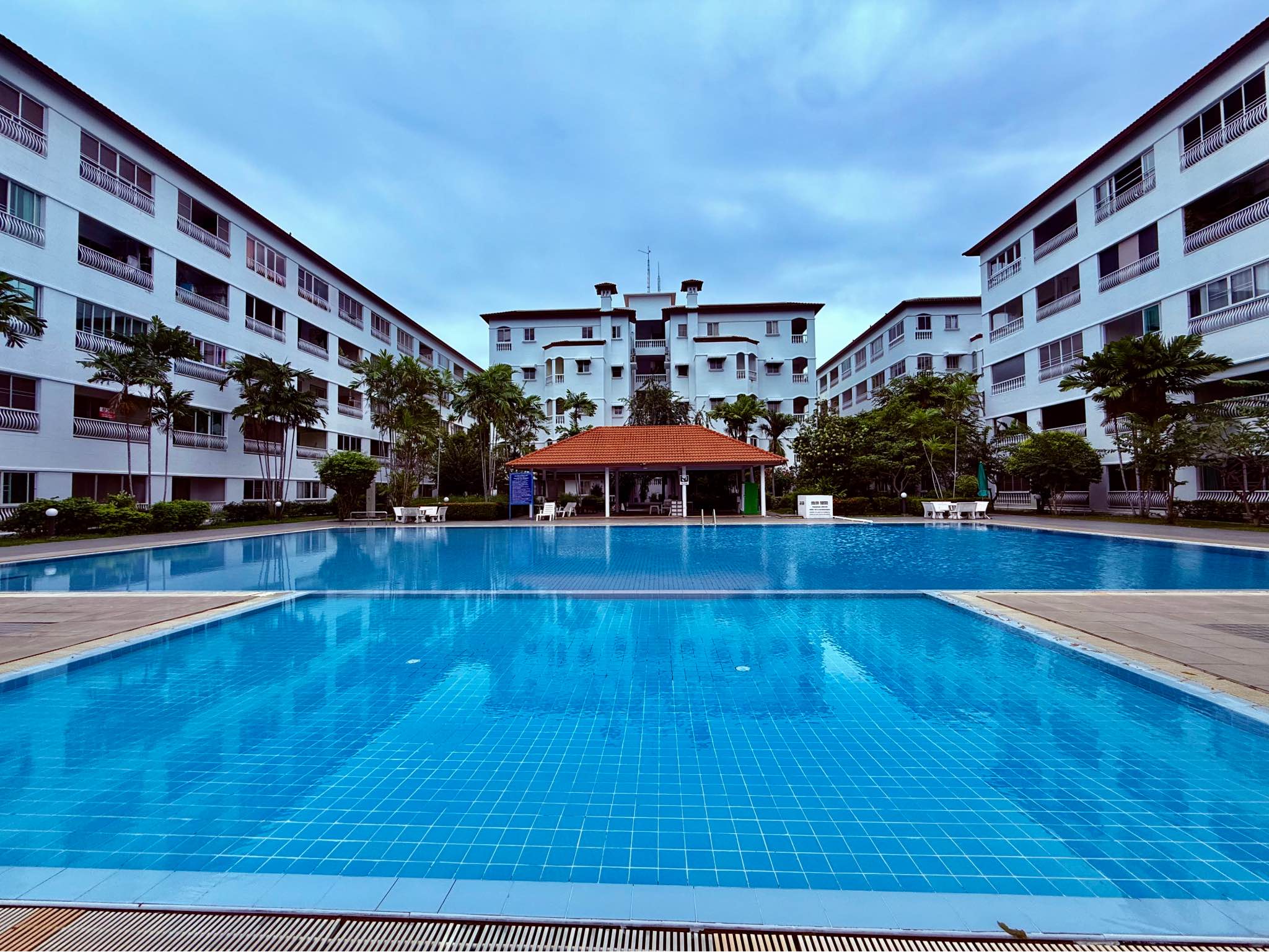 1 Bedroom Condo for sale at Baan Suan Lalana