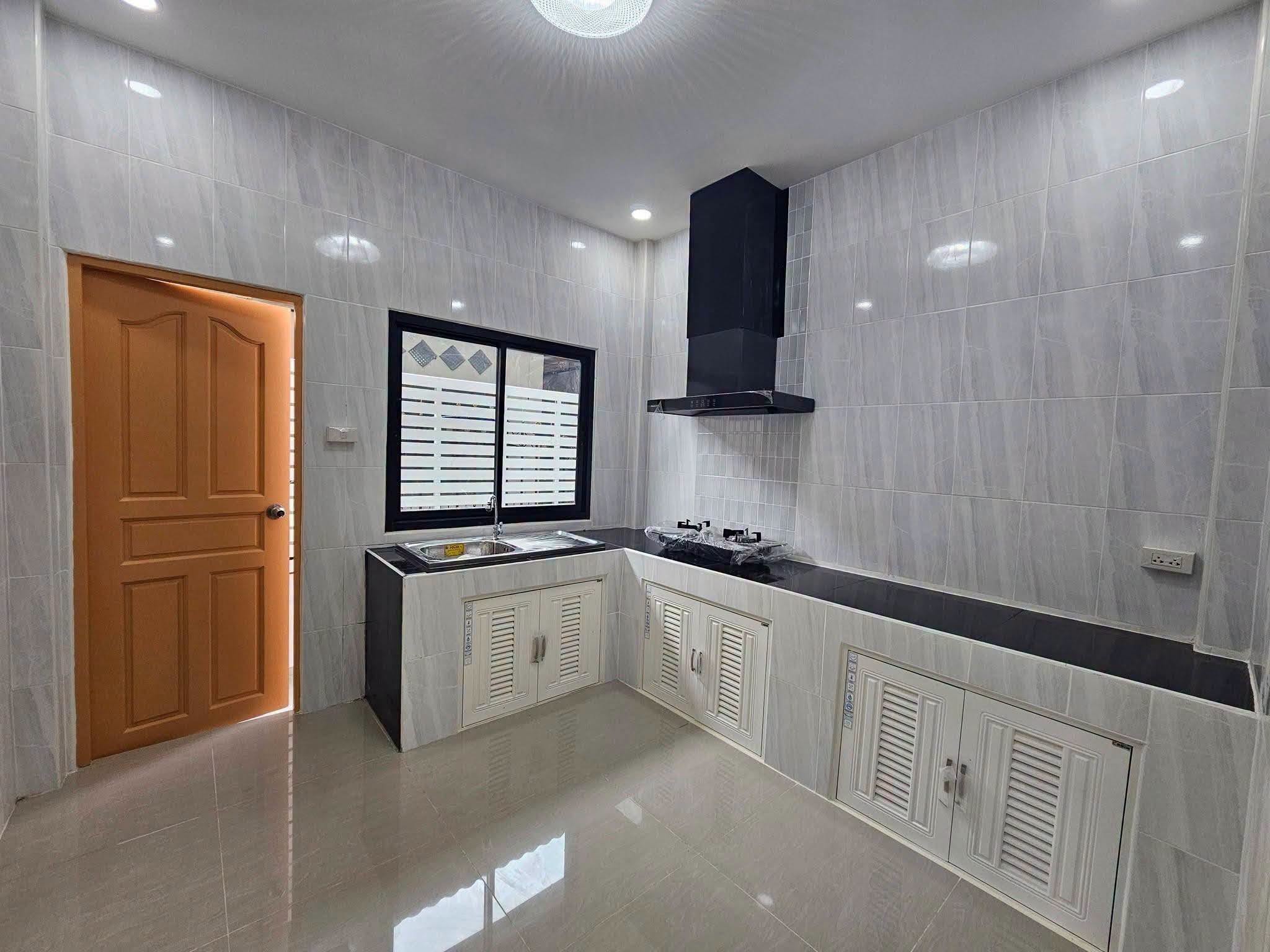 3 Bedroom House for sale at Ekkamongkhon 1