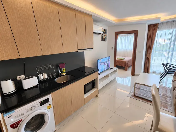 1 Bedroom Condo for sale at Laguna Beach Resort 3
