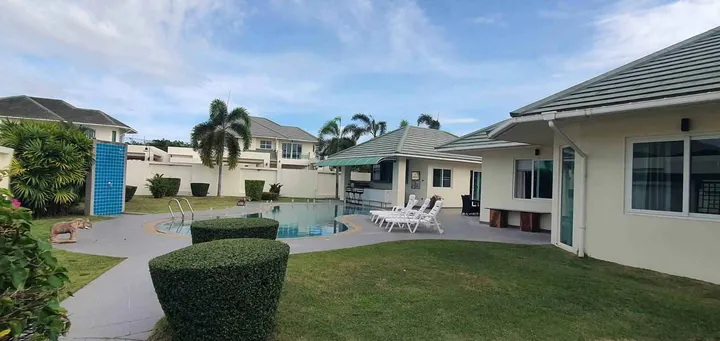 5 Bedroom Villa for rent at Green Field Villas 4
