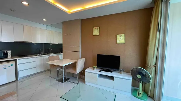 Listing photo
