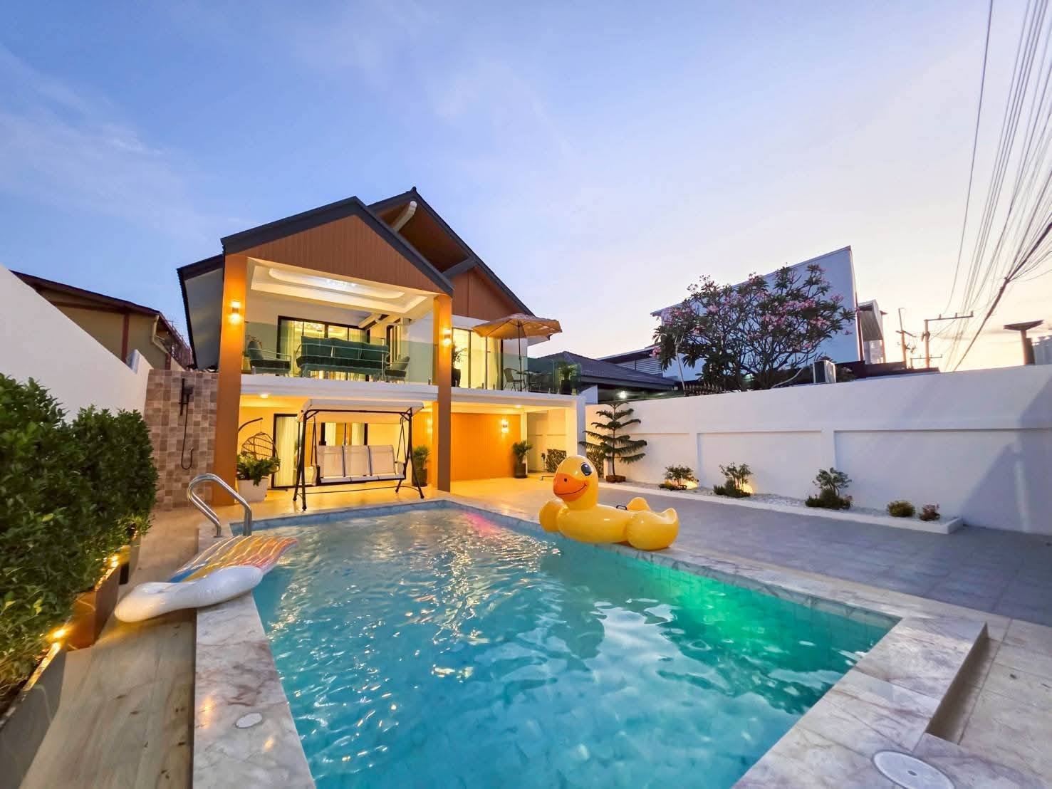 5 Bedroom Villa for sale in South Pattaya