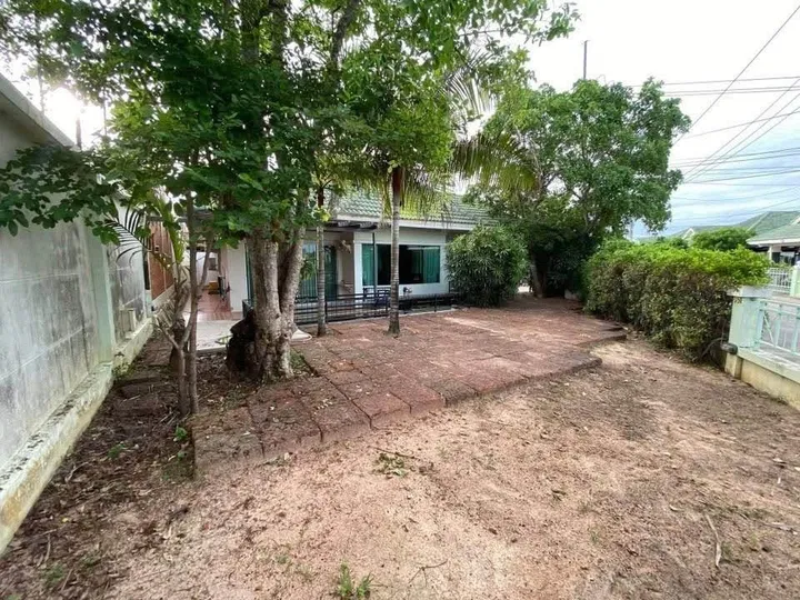 Listing photo