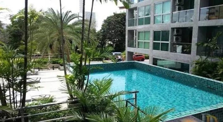 3 Bedroom Condo for sale at Park Royal 3