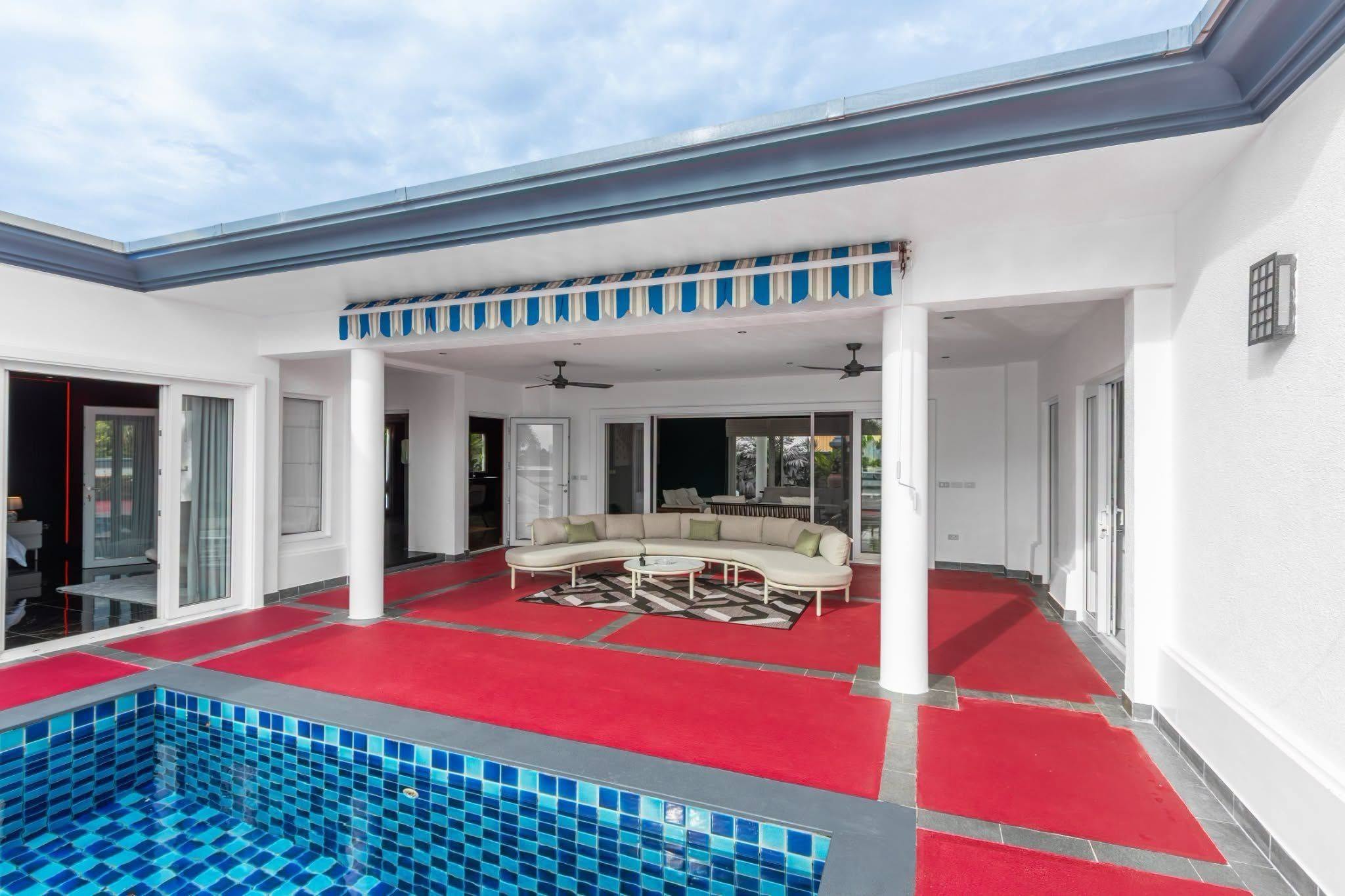 4 Bedroom Villa for sale at Siam Royal View