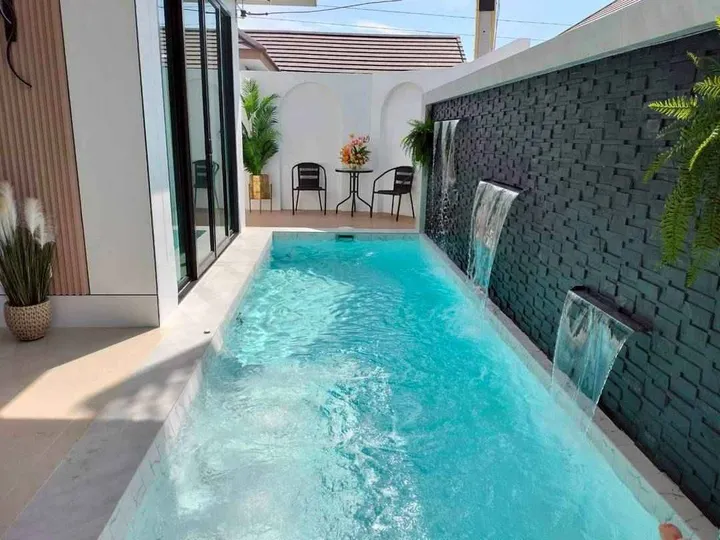 Photo from a listing at The Lake