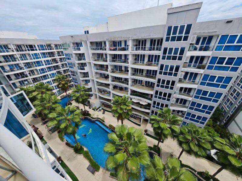 1 Bedroom Condo for sale at Grand Avenue