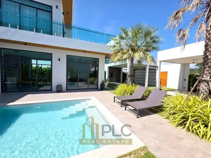 4 Bedroom Villa for sale in Huai Yai