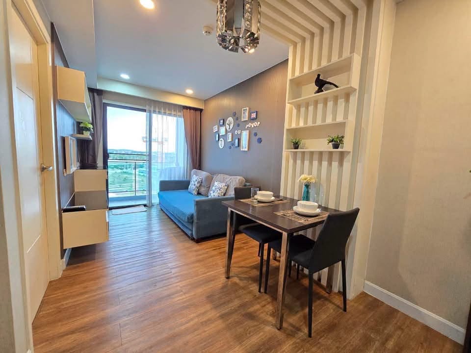 1 Bedroom Condo for rent at Dusit Grand Park