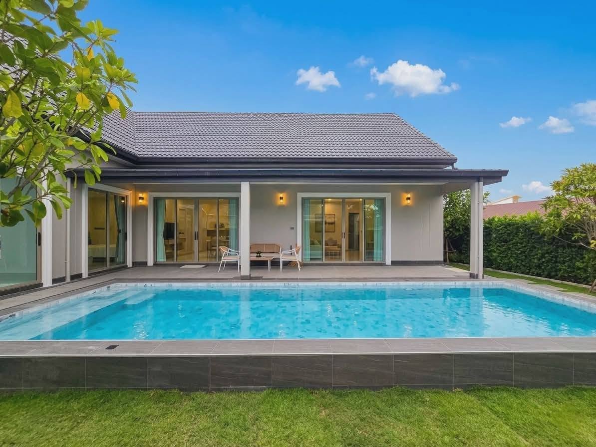 4 Bedroom House for sale in Siam Country Club