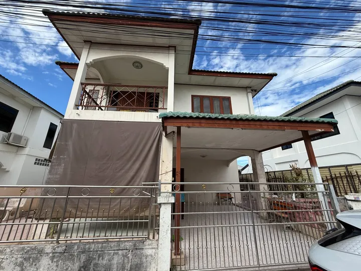 4 Bedroom House for rent at Chatkaew 9