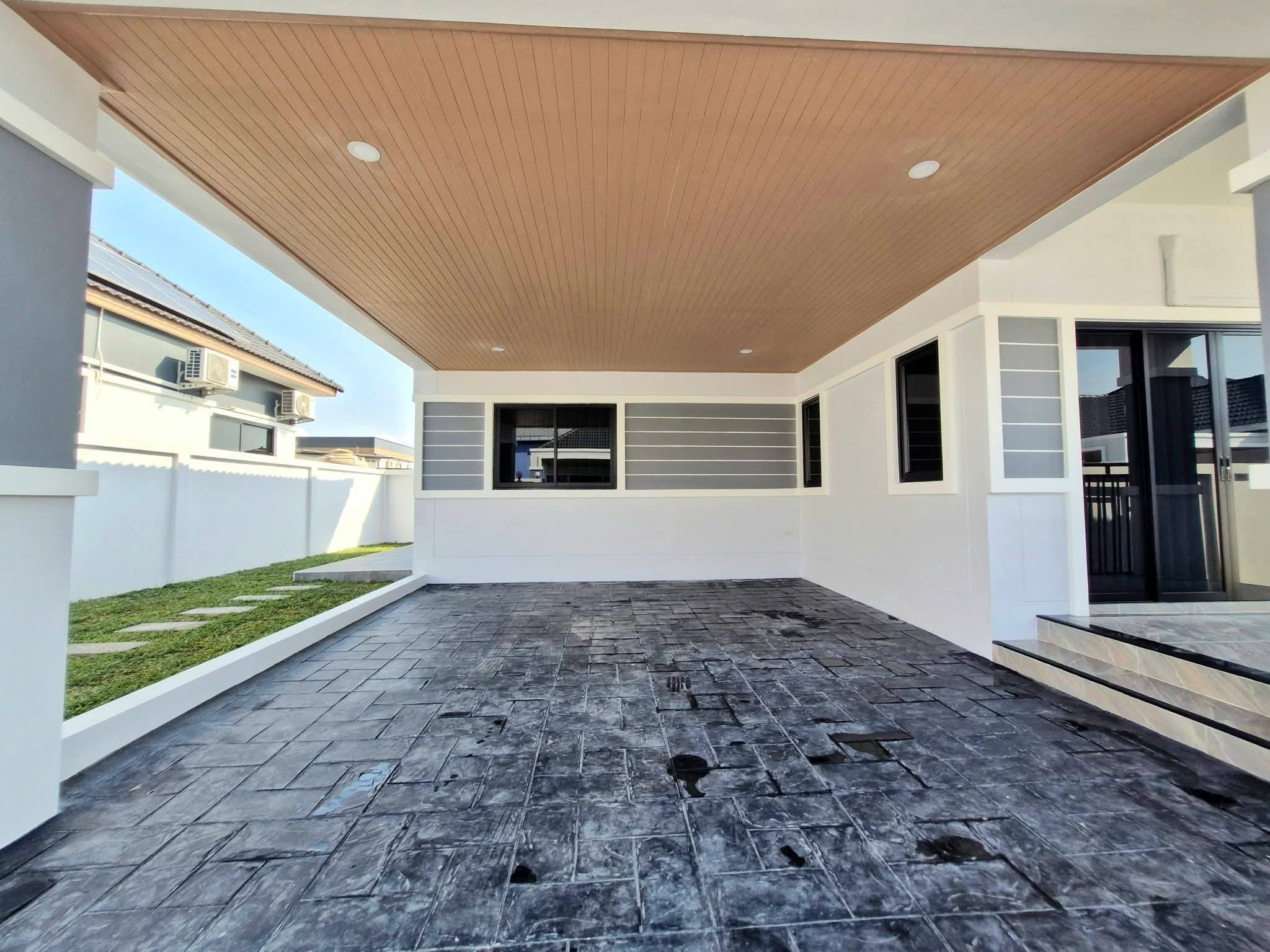 3 Bedroom House for sale in Toongklom Tanman