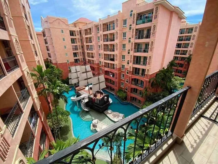 2 Bedroom Condo for rent at Seven Sea 1