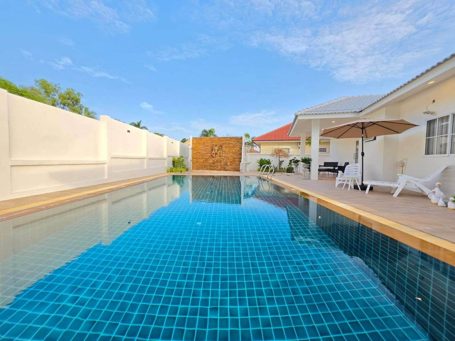 3 Bedroom House for sale at Chokchai 3
