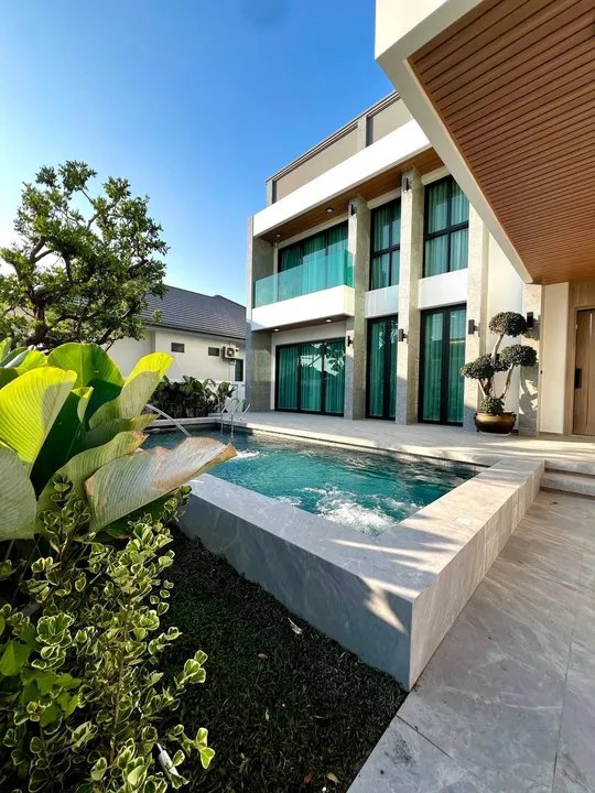 5 Bedroom House for sale at Impress Village
